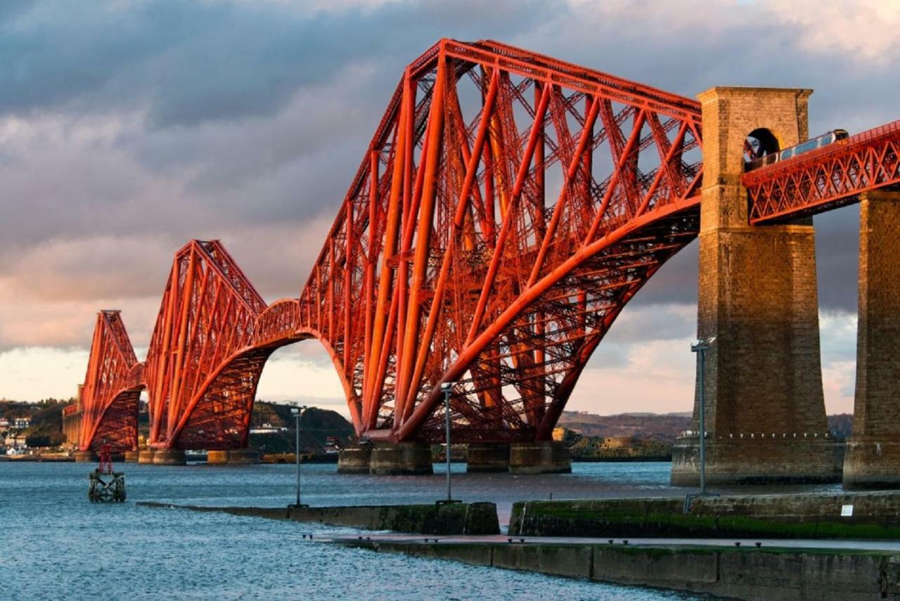 No 46 - By Staydunfermline Bagian luar foto